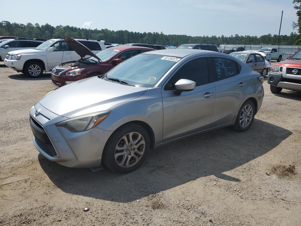 SCION IA 2016 3mydlbzv4gy106620