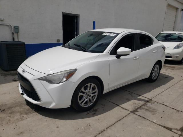 TOYOTA SCION 2016 3mydlbzv4gy127029