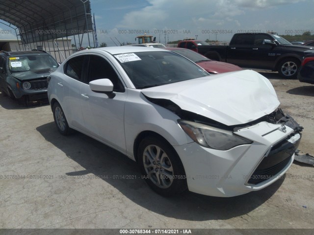 SCION IA 2016 3mydlbzv6gy109356