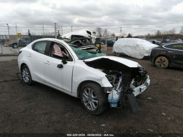 SCION IA 2016 3mydlbzv6gy114895