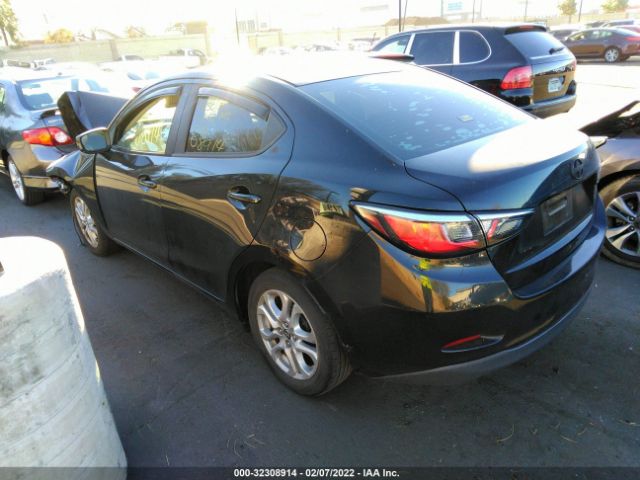 SCION IA 2016 3mydlbzv6gy115058