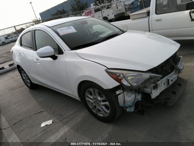 SCION IA 2016 3mydlbzv6gy117716