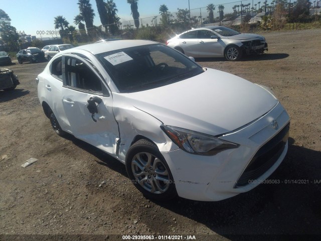 SCION IA 2016 3mydlbzv6gy129848