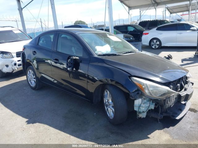 SCION IA 2016 3mydlbzv6gy140462