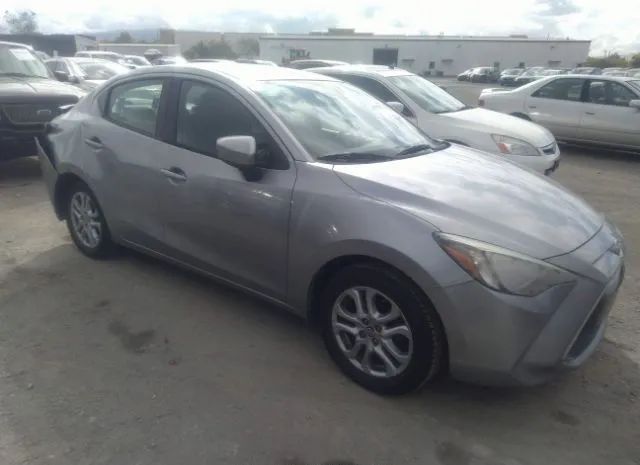 SCION IA 2016 3mydlbzv7gy109222