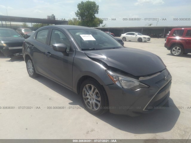 SCION IA 2016 3mydlbzv7gy122097