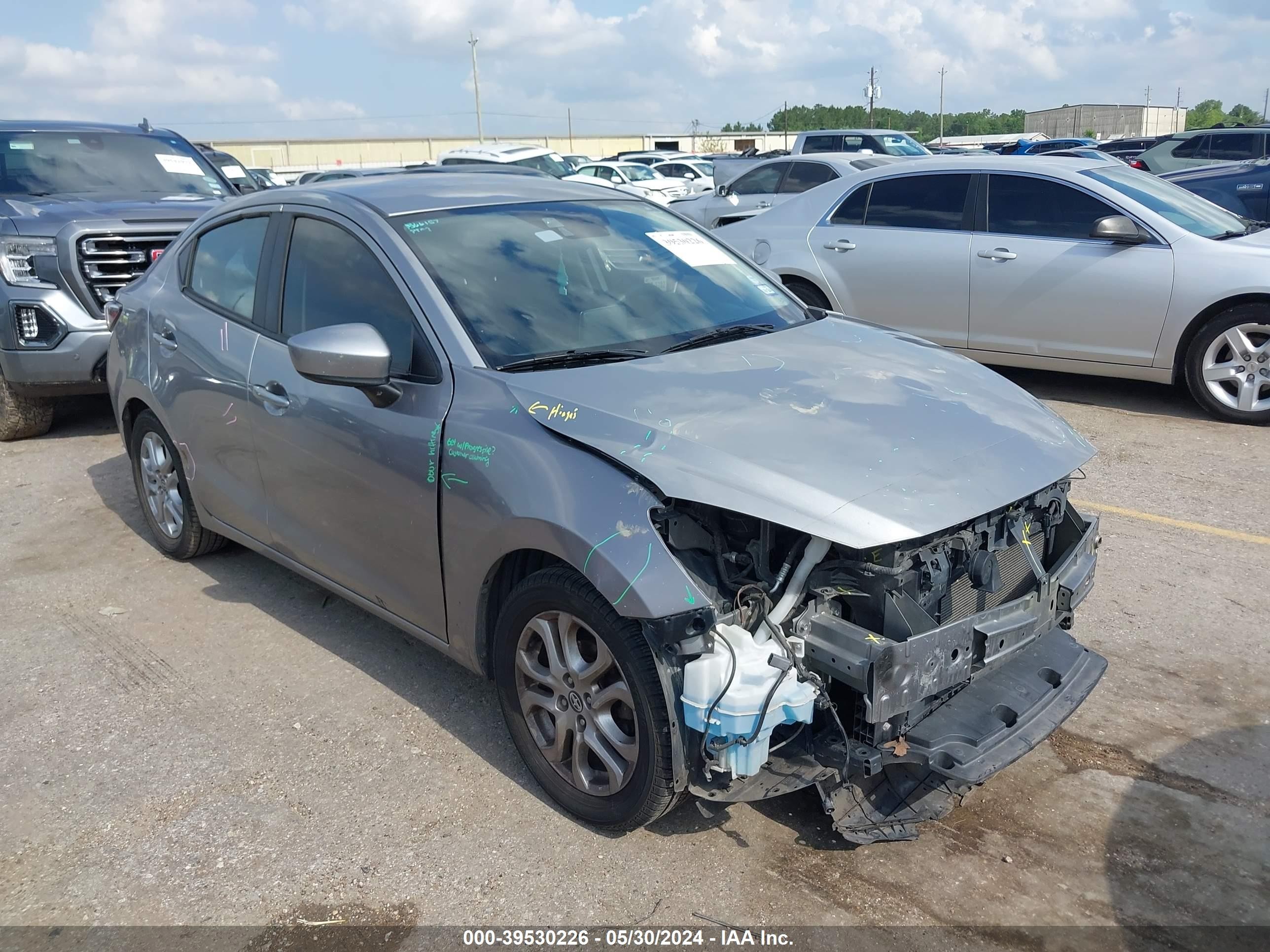 SCION IA 2016 3mydlbzv8gy104773