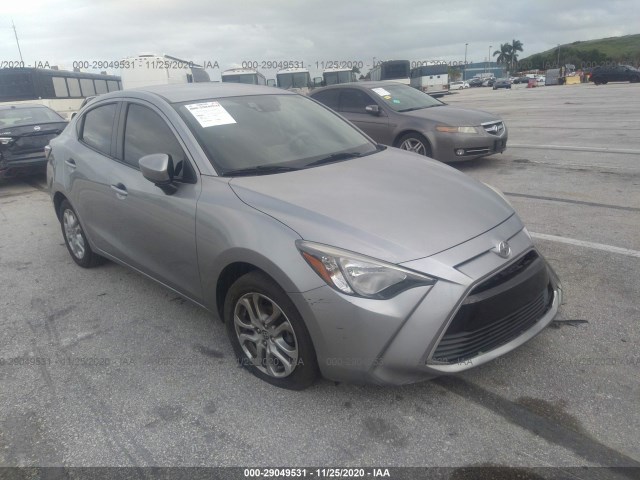 SCION IA 2016 3mydlbzv8gy141421