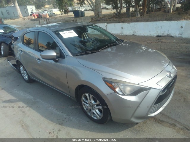 SCION IA 2016 3mydlbzv9gy109237