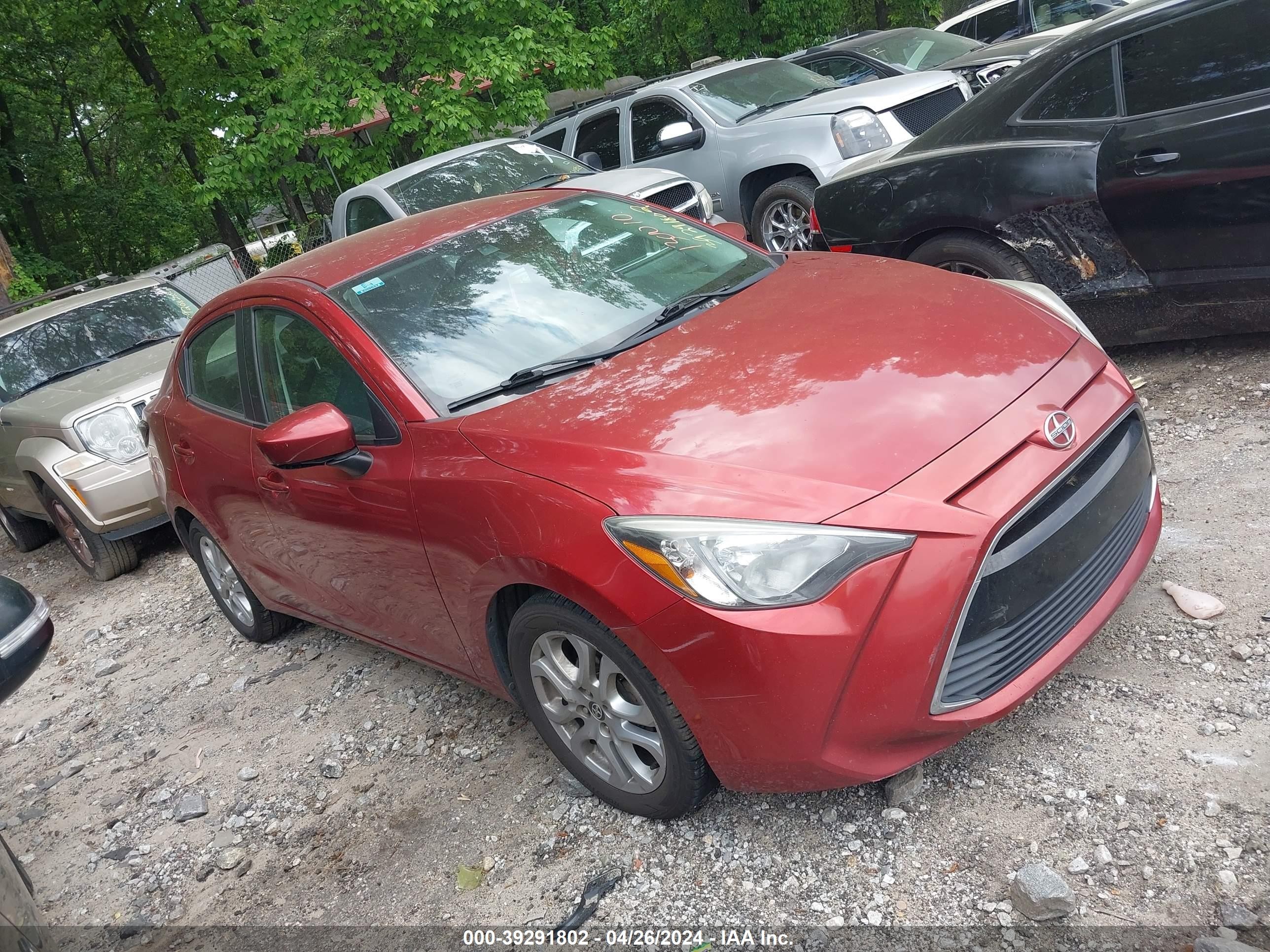 SCION IA 2016 3mydlbzv9gy130010