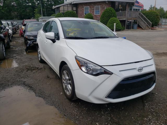 TOYOTA SCION 2016 3mydlbzv9gy130749