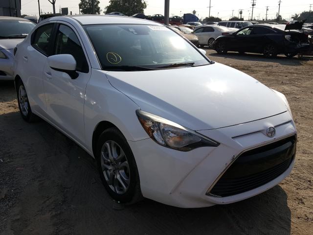 SCION IA 2016 3mydlbzvxgy106587