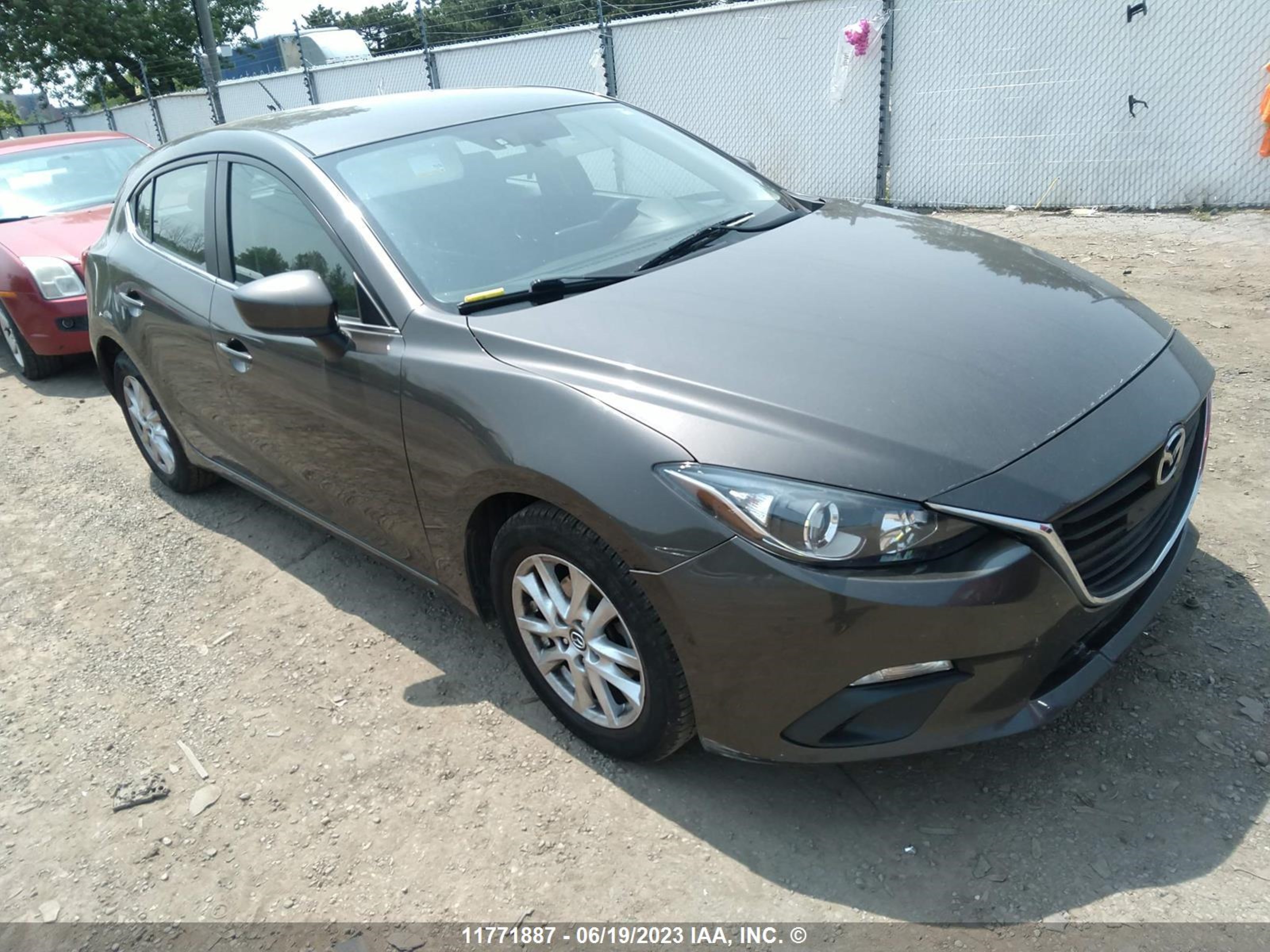 MAZDA 3 2016 3mzbm1l75gm288193