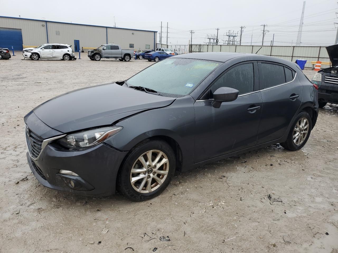 MAZDA 3 2016 3mzbm1l78gm272182