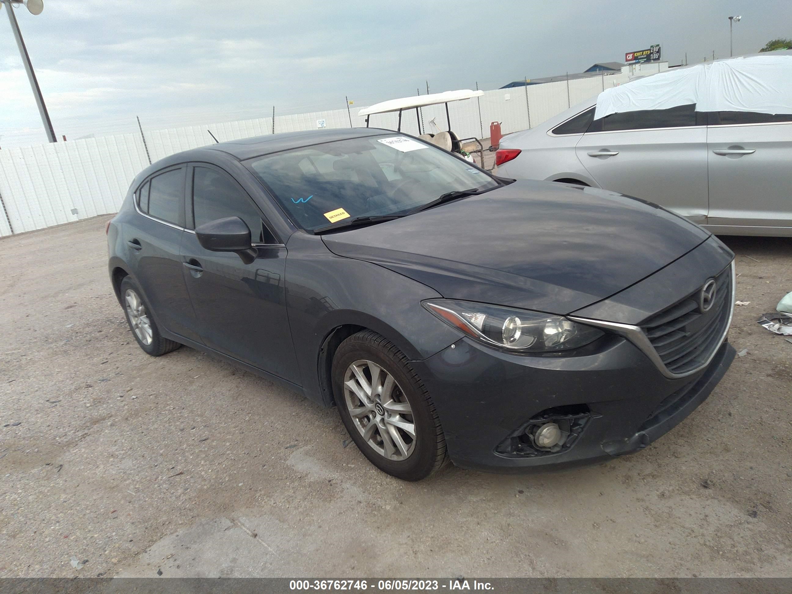 MAZDA 3 2016 3mzbm1l7xgm267260