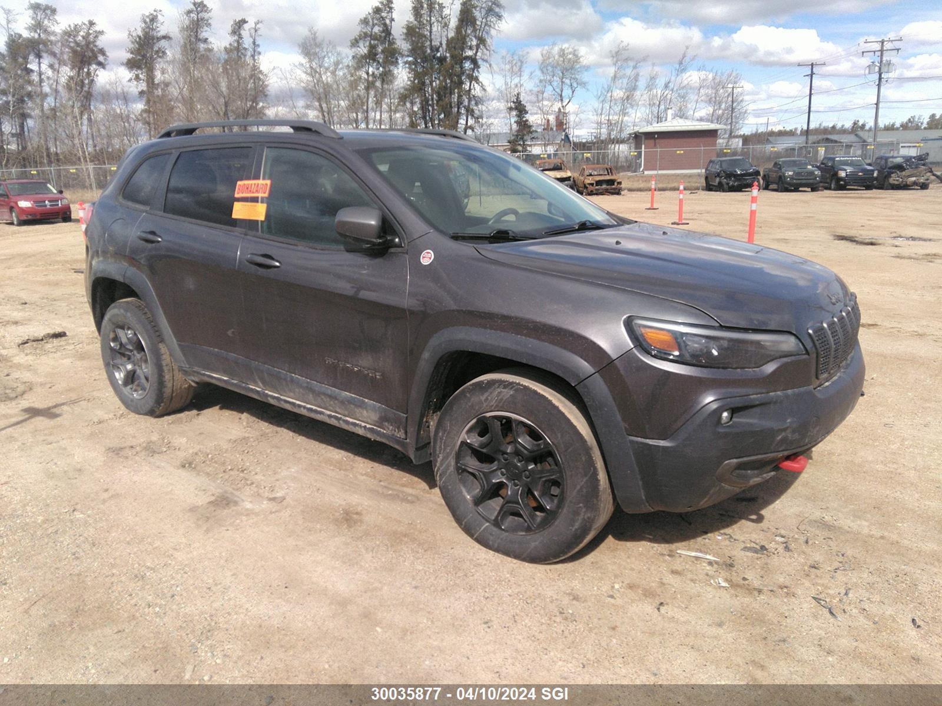 JEEP CHEROKEE 2019 3mzbm1m78fm176307