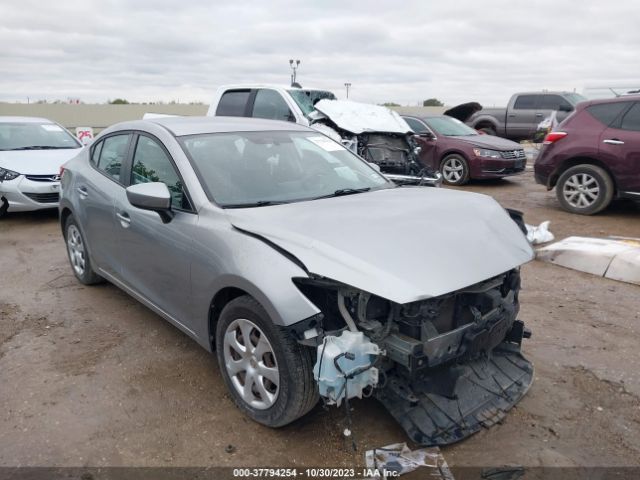 MAZDA MAZDA3 2016 3mzbm1t79gm271655