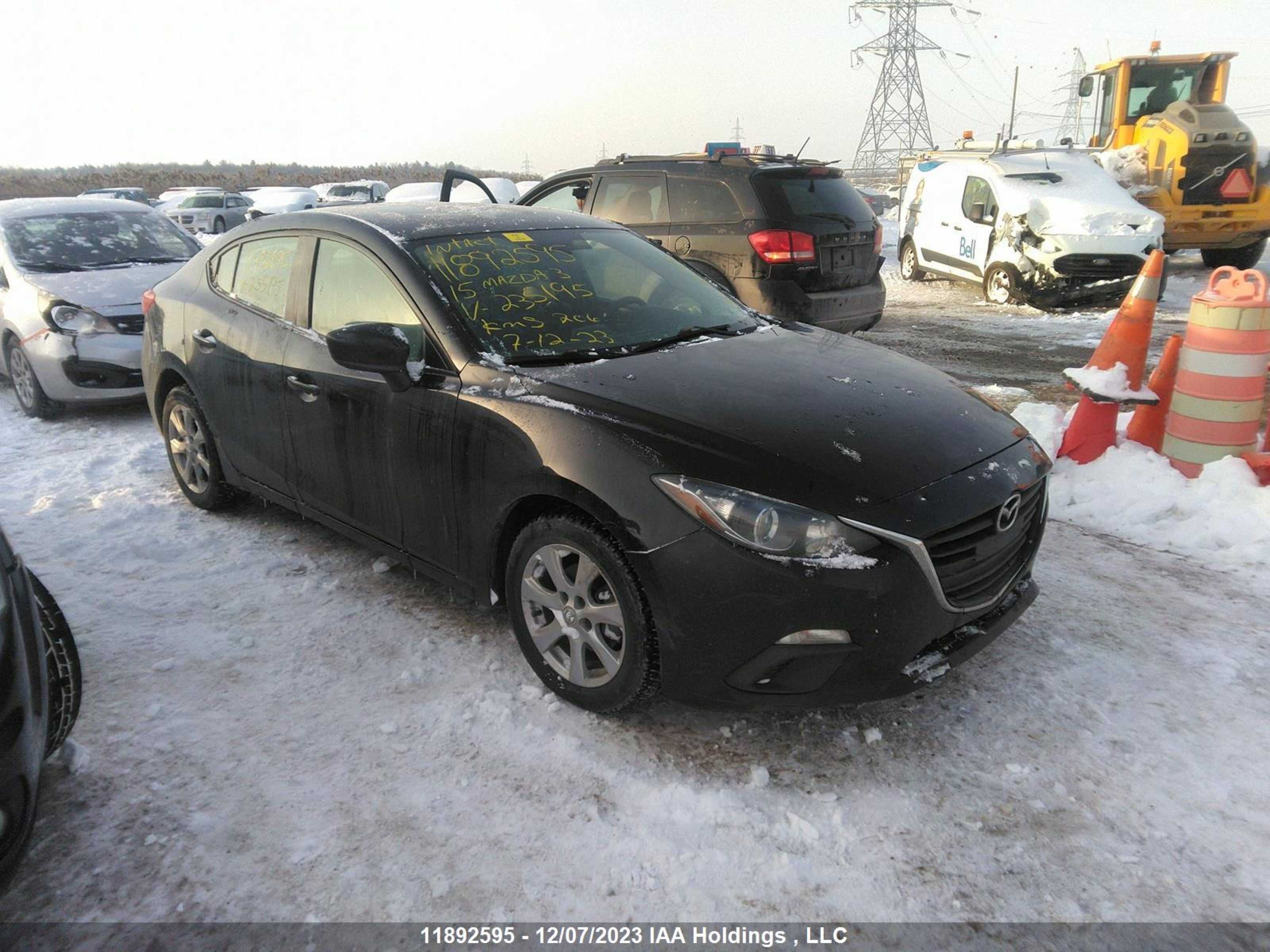 MAZDA 3 2015 3mzbm1u71fm235195