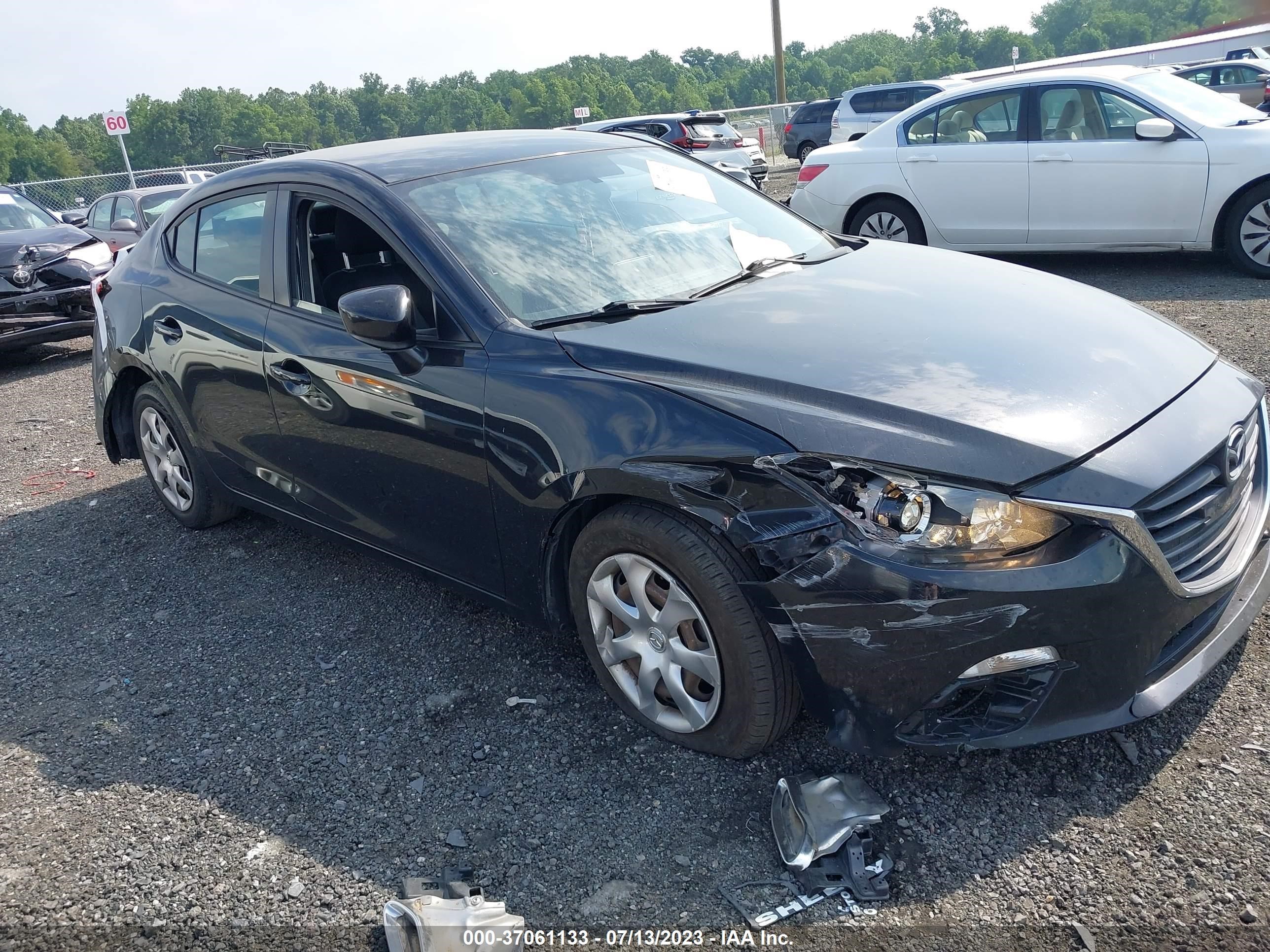 MAZDA 3 2015 3mzbm1u72fm171443