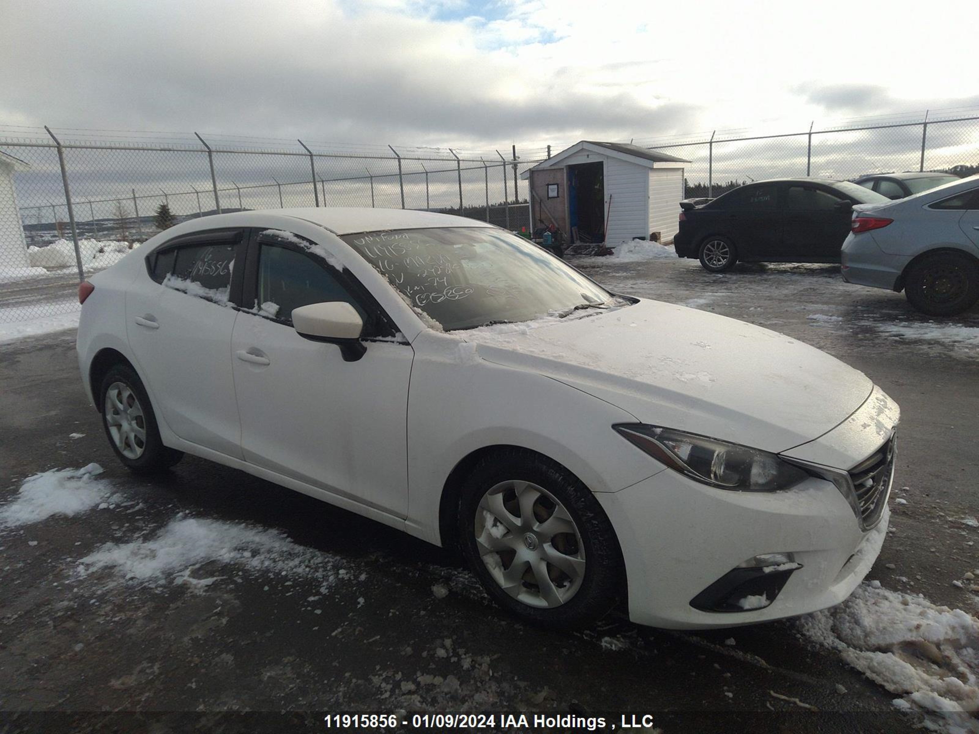 MAZDA 3 2016 3mzbm1u72gm242870