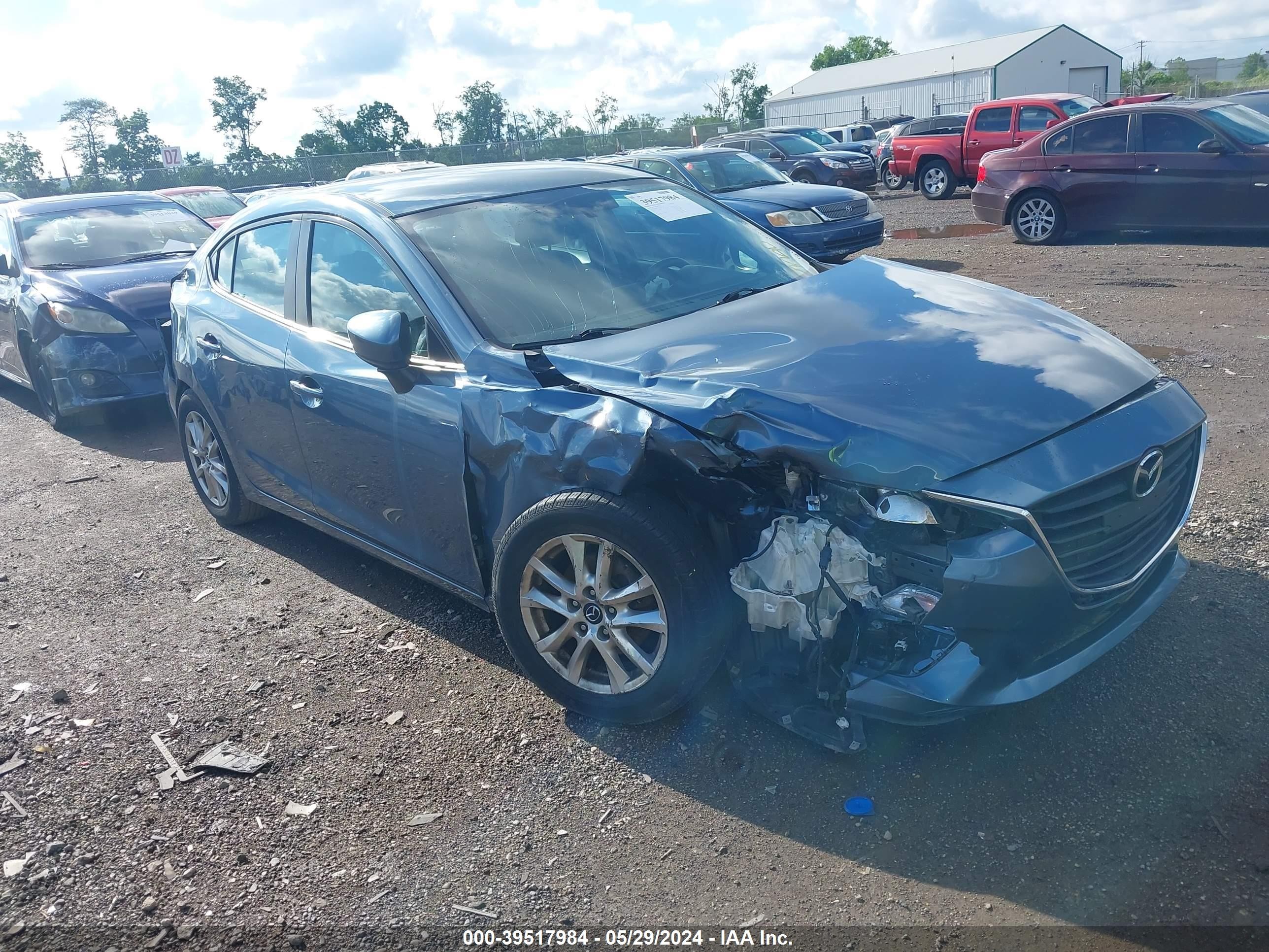 MAZDA 3 2016 3mzbm1u72gm257787