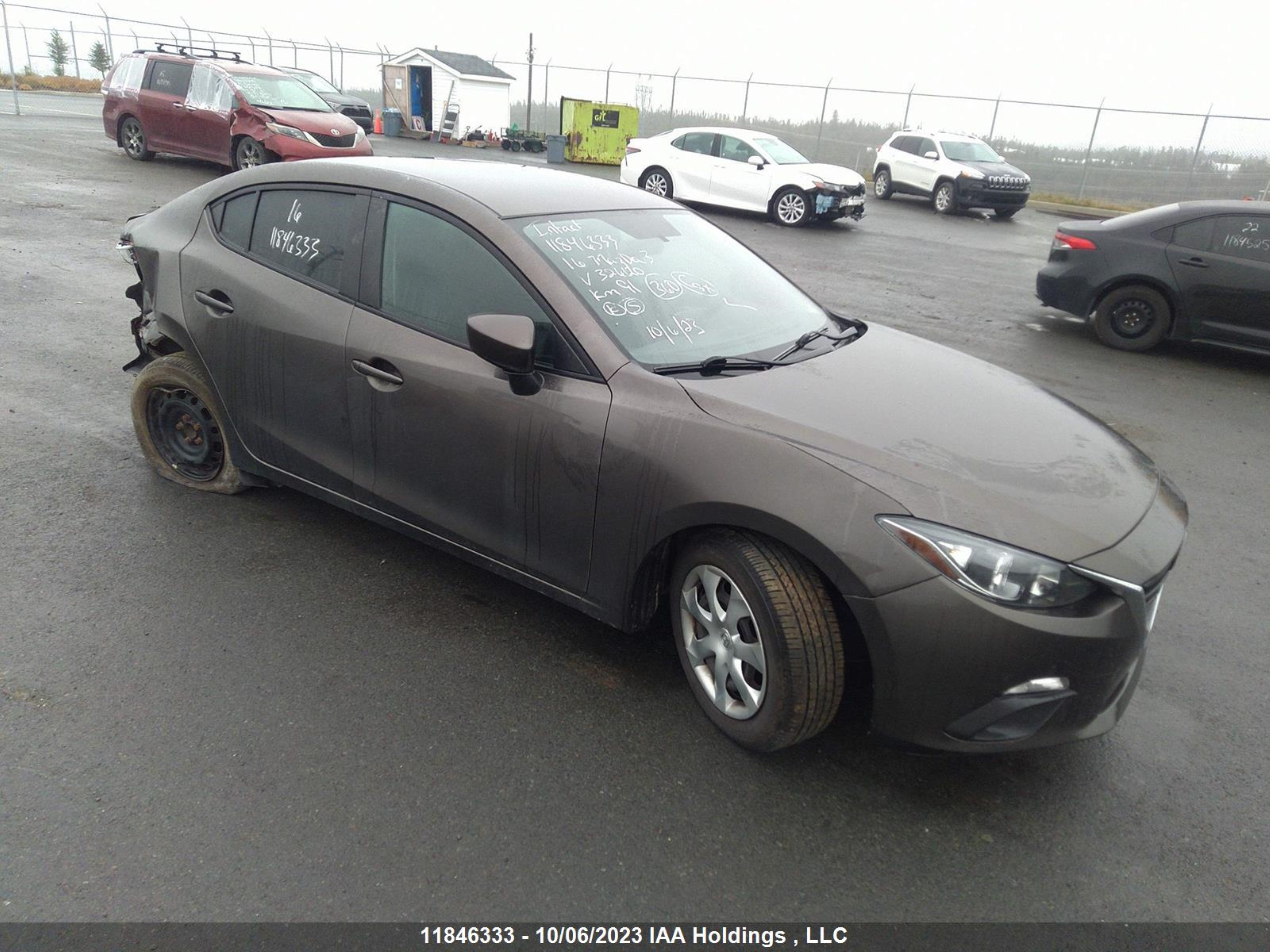 MAZDA 3 2016 3mzbm1u77gm326120