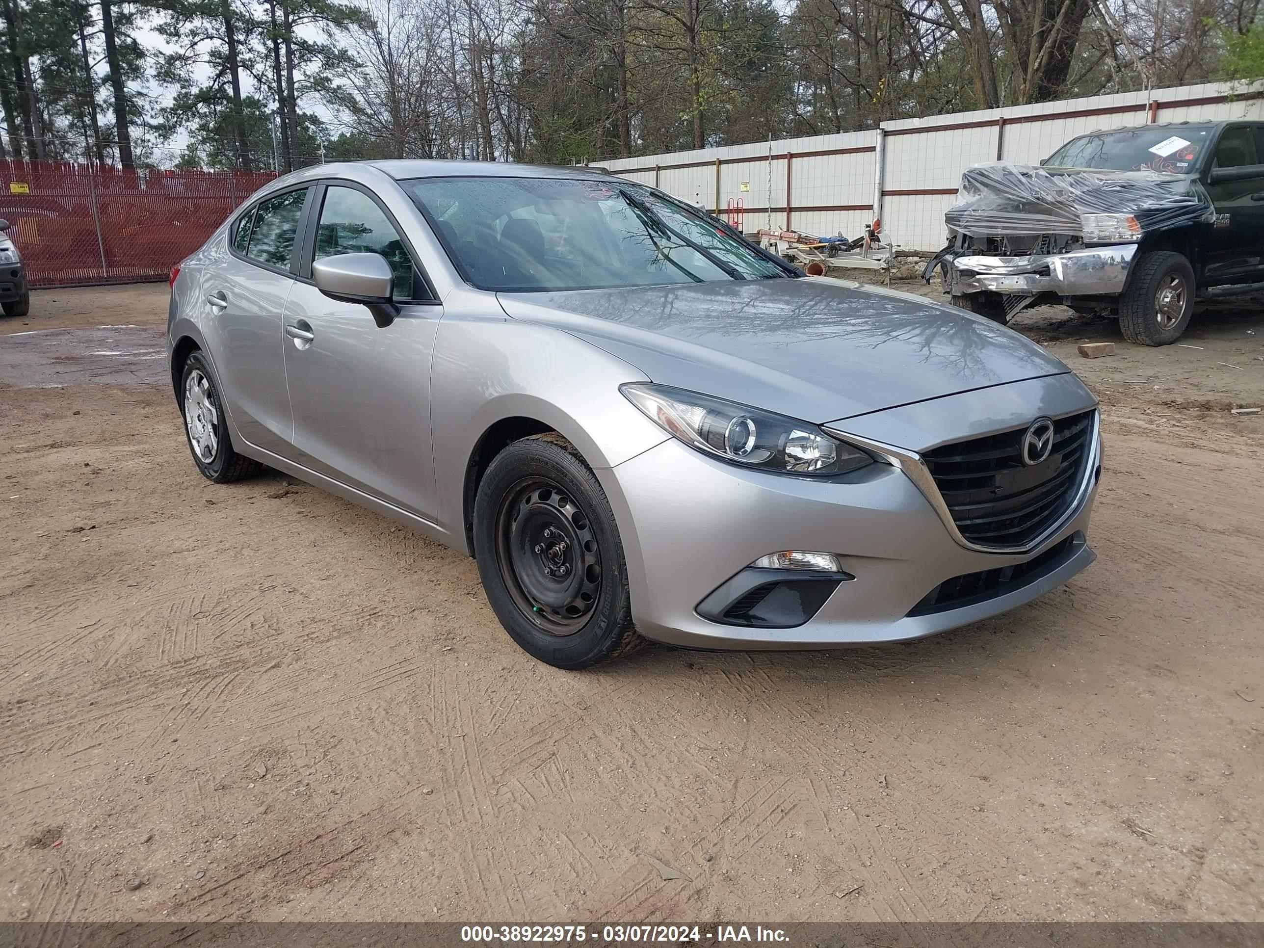 MAZDA 3 2015 3mzbm1u79fm146300