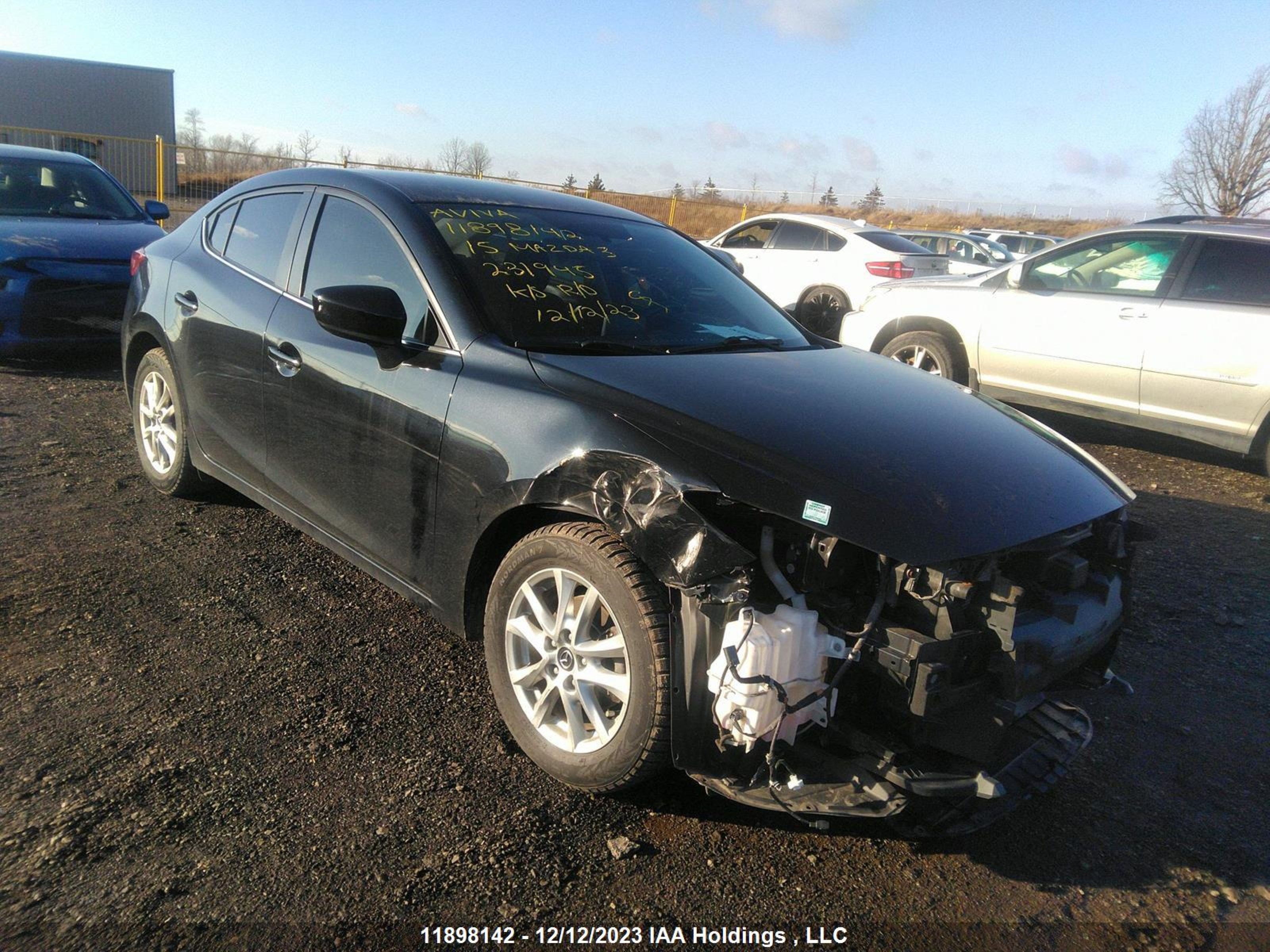 MAZDA 3 2015 3mzbm1v70fm231945