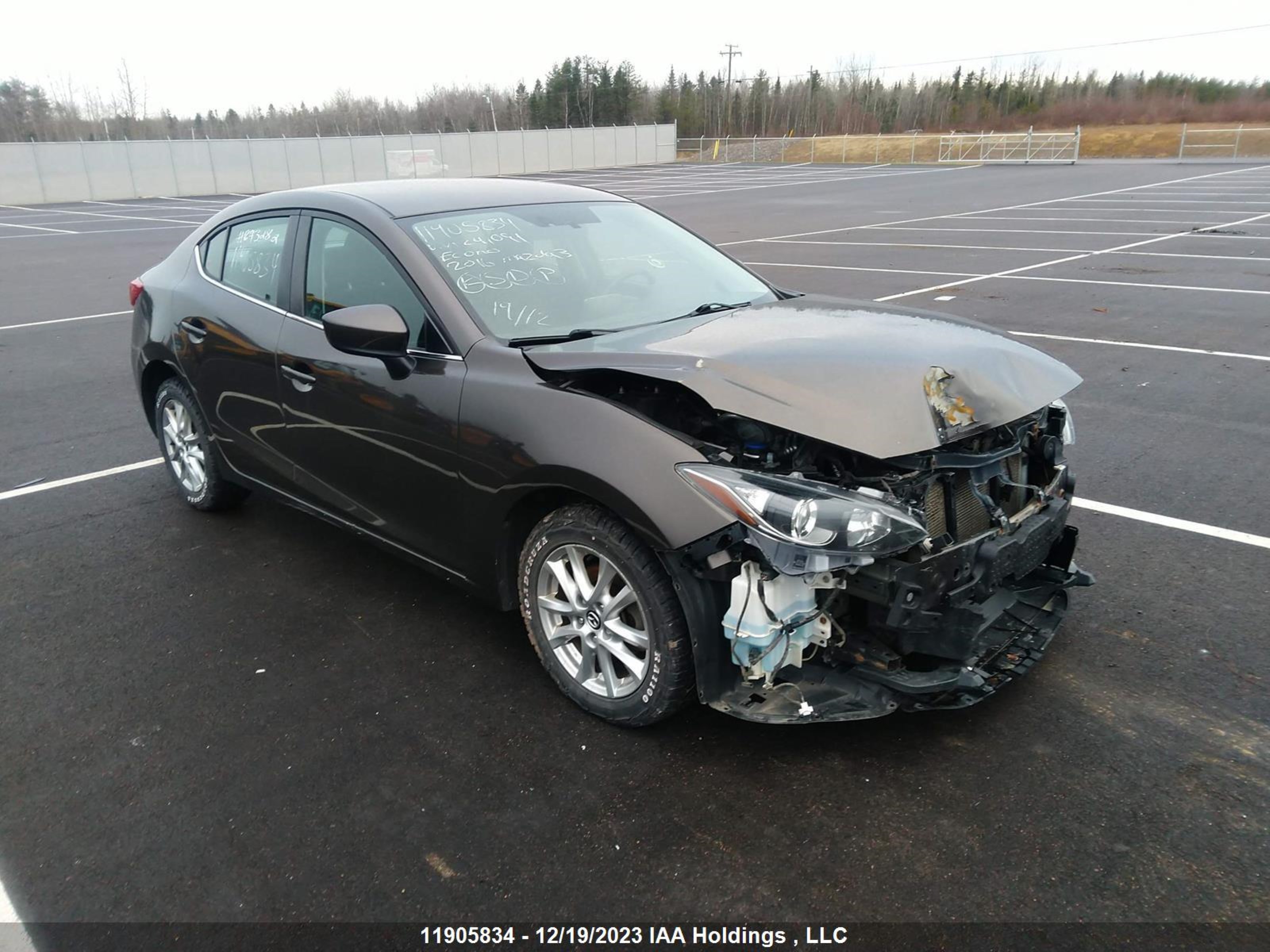 MAZDA 3 2016 3mzbm1v73gm241094