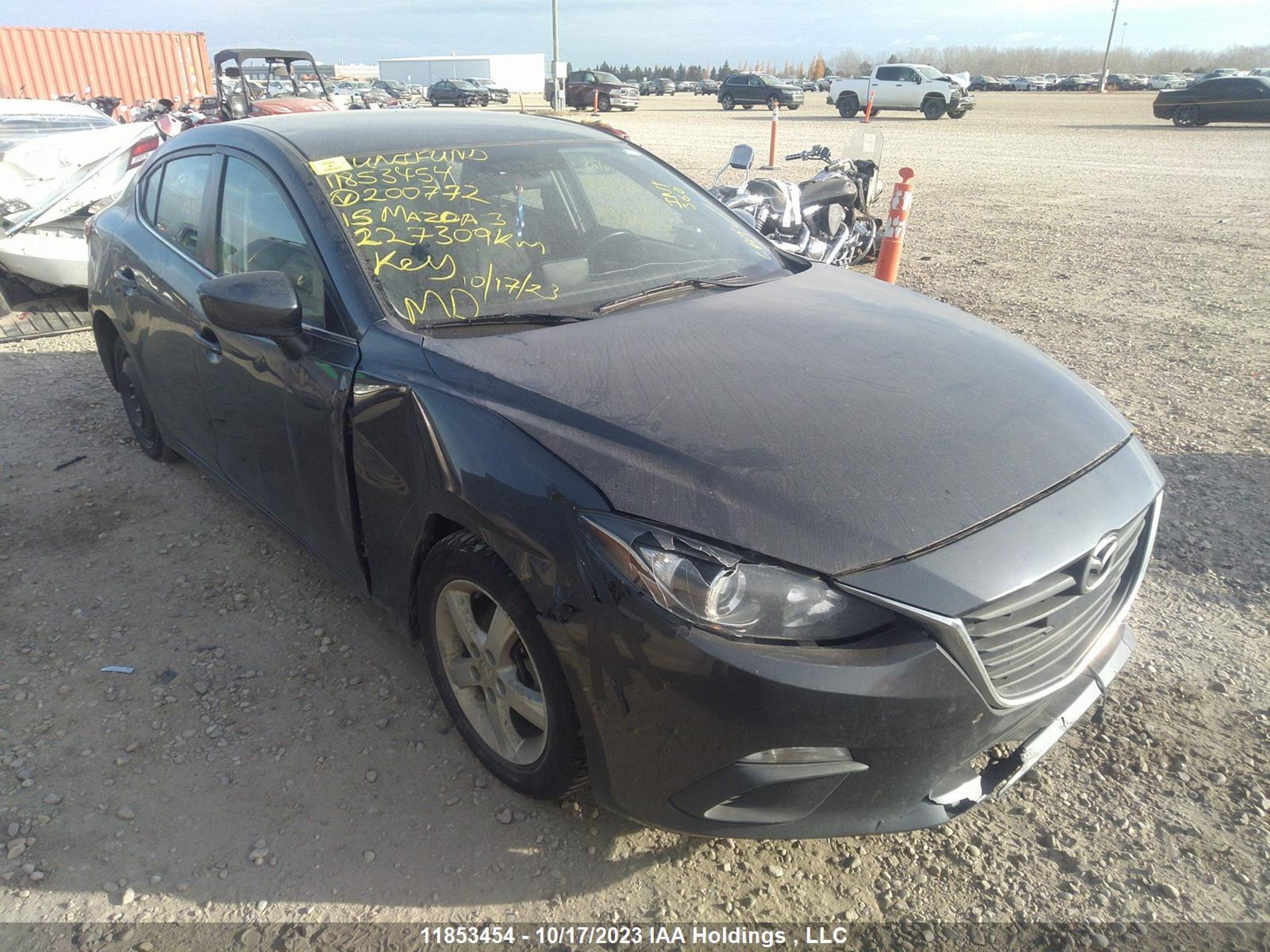 MAZDA 3 2015 3mzbm1v75fm200772