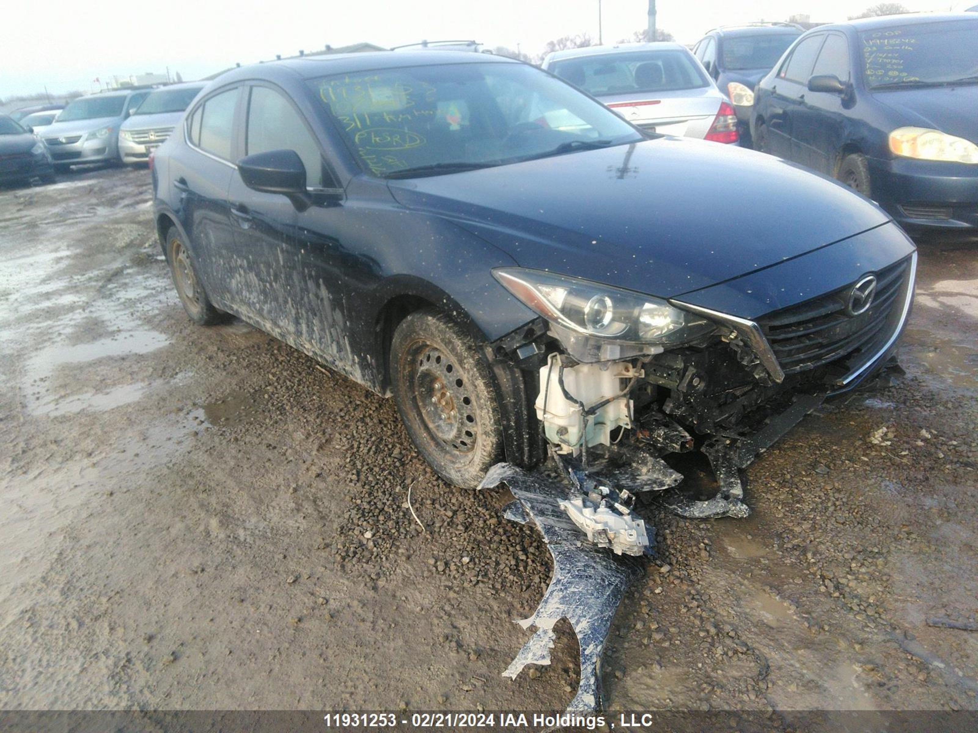 MAZDA 3 2014 3mzbm1v7xem107843