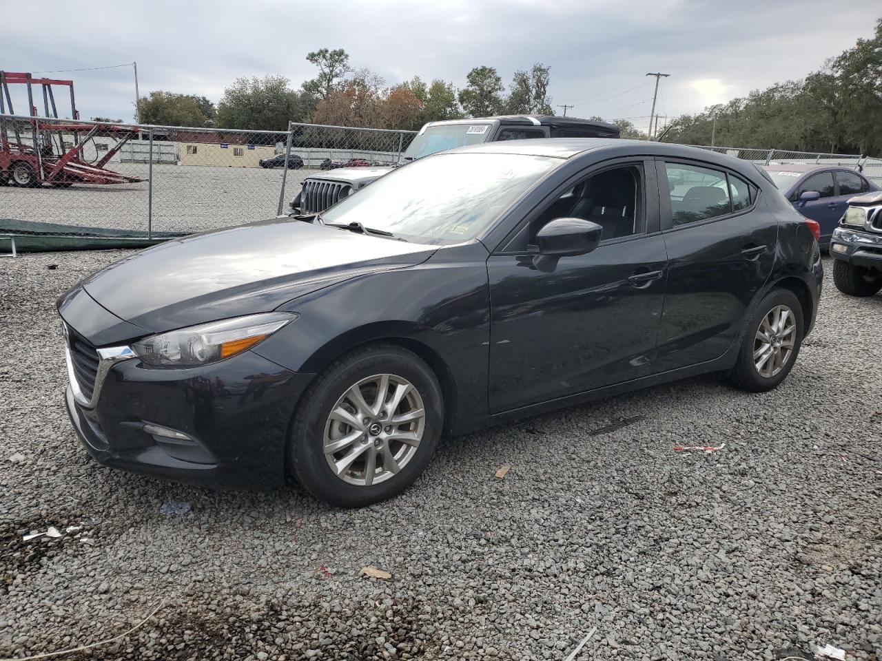 MAZDA 3 2018 3mzbn1k77jm233623