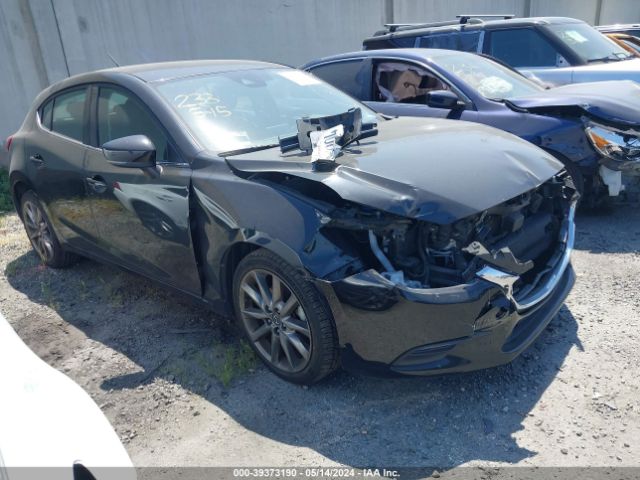 MAZDA 3 2018 3mzbn1l32jm268341