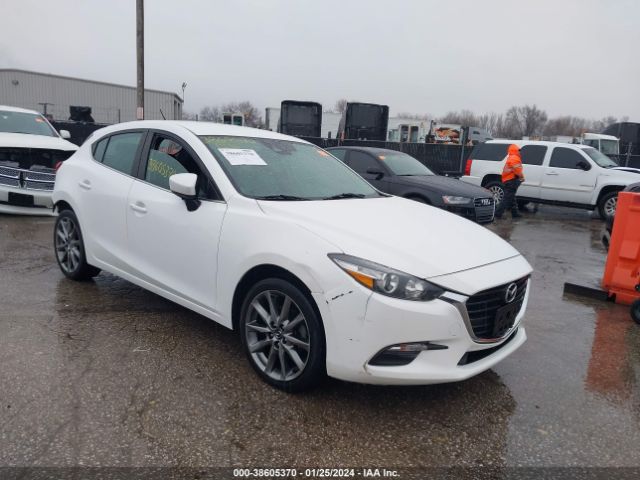 MAZDA MAZDA3 2018 3mzbn1l33jm177689