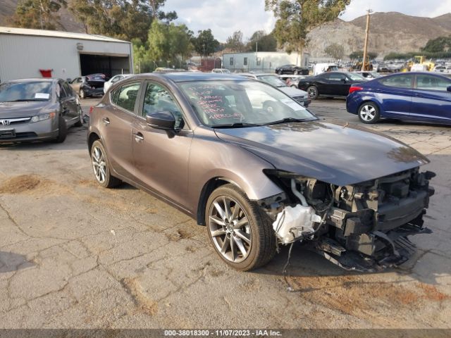 MAZDA MAZDA3 2018 3mzbn1l34jm230741