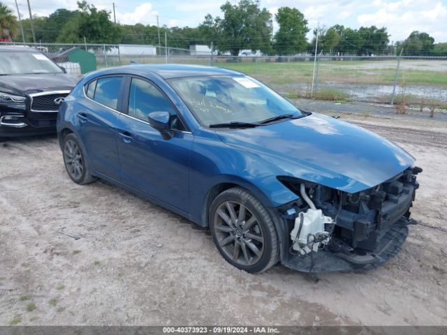 MAZDA MAZDA3 2018 3mzbn1l37jm236517