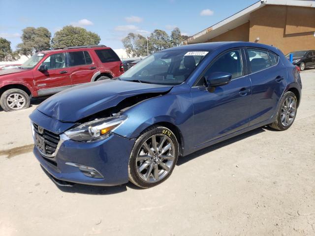 MAZDA 3 GRAND TO 2018 3mzbn1m31jm169475