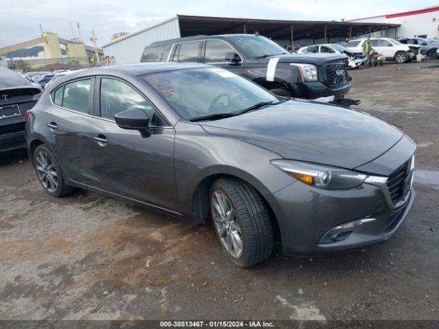 MAZDA MAZDA3 2018 3mzbn1m32jm228677