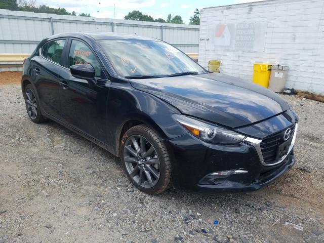 MAZDA 3 GRAND TO 2018 3mzbn1m35jm188756