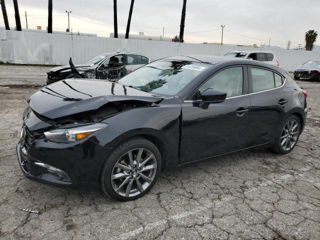 MAZDA 3 2018 3mzbn1m36jm171514