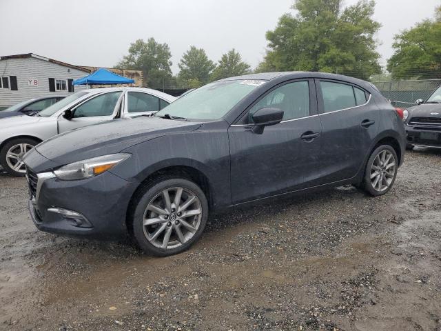 MAZDA 3 GRAND TO 2018 3mzbn1m37jm224883