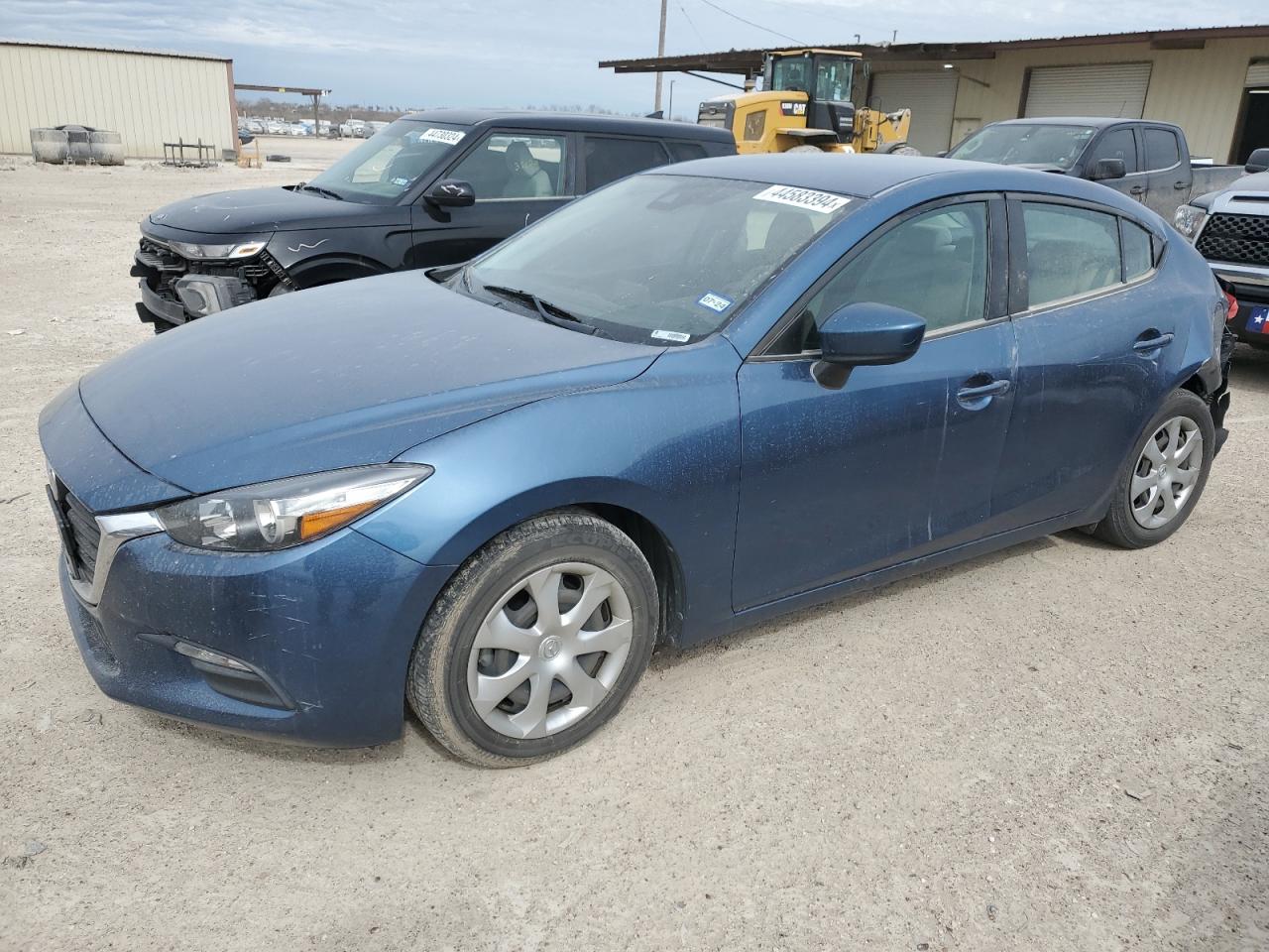 MAZDA 3 2018 3mzbn1u72jm182142