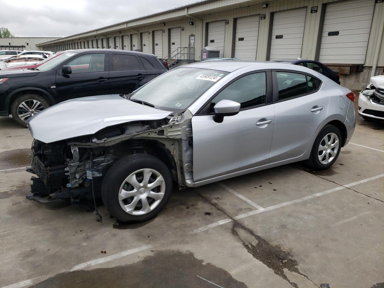 MAZDA 3 2018 3mzbn1u73jm268432