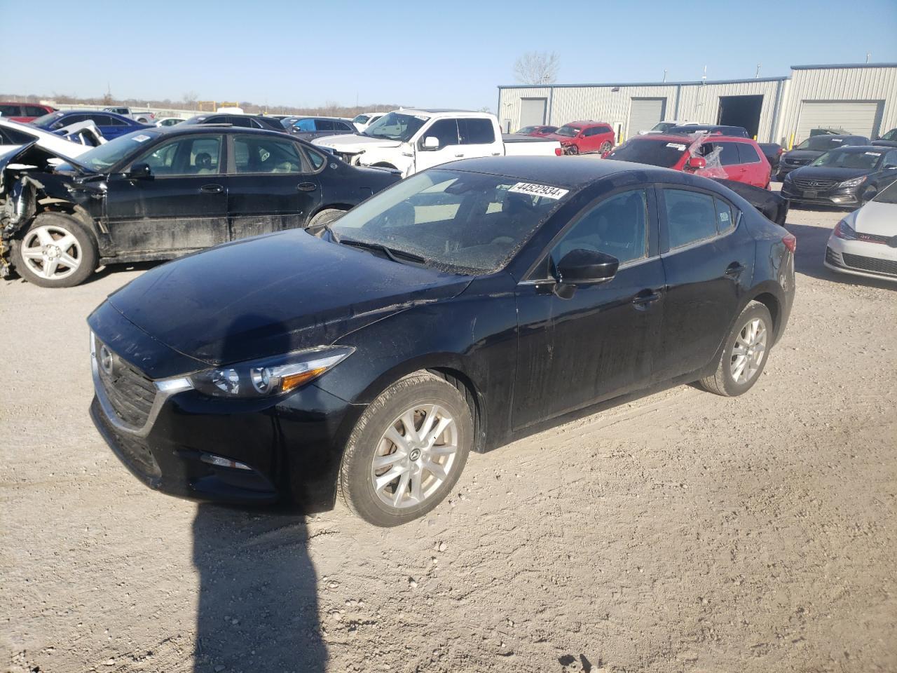 MAZDA 3 2018 3mzbn1u75jm175413