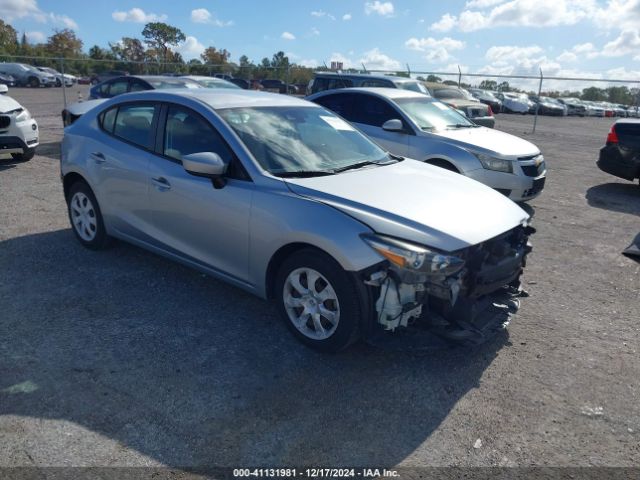 MAZDA MAZDA3 2018 3mzbn1u75jm214582