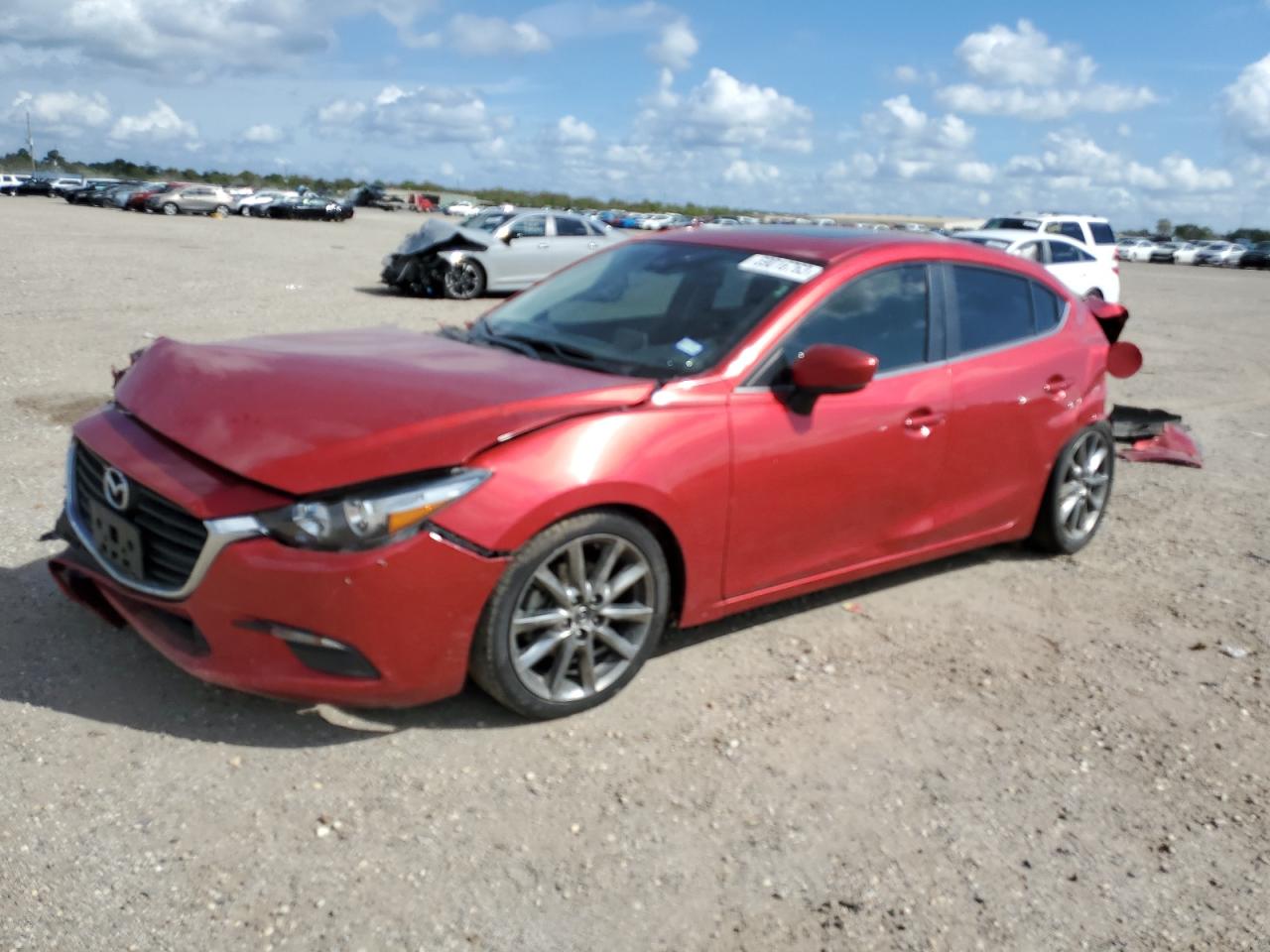 MAZDA 3 2018 3mzbn1v35jm254026