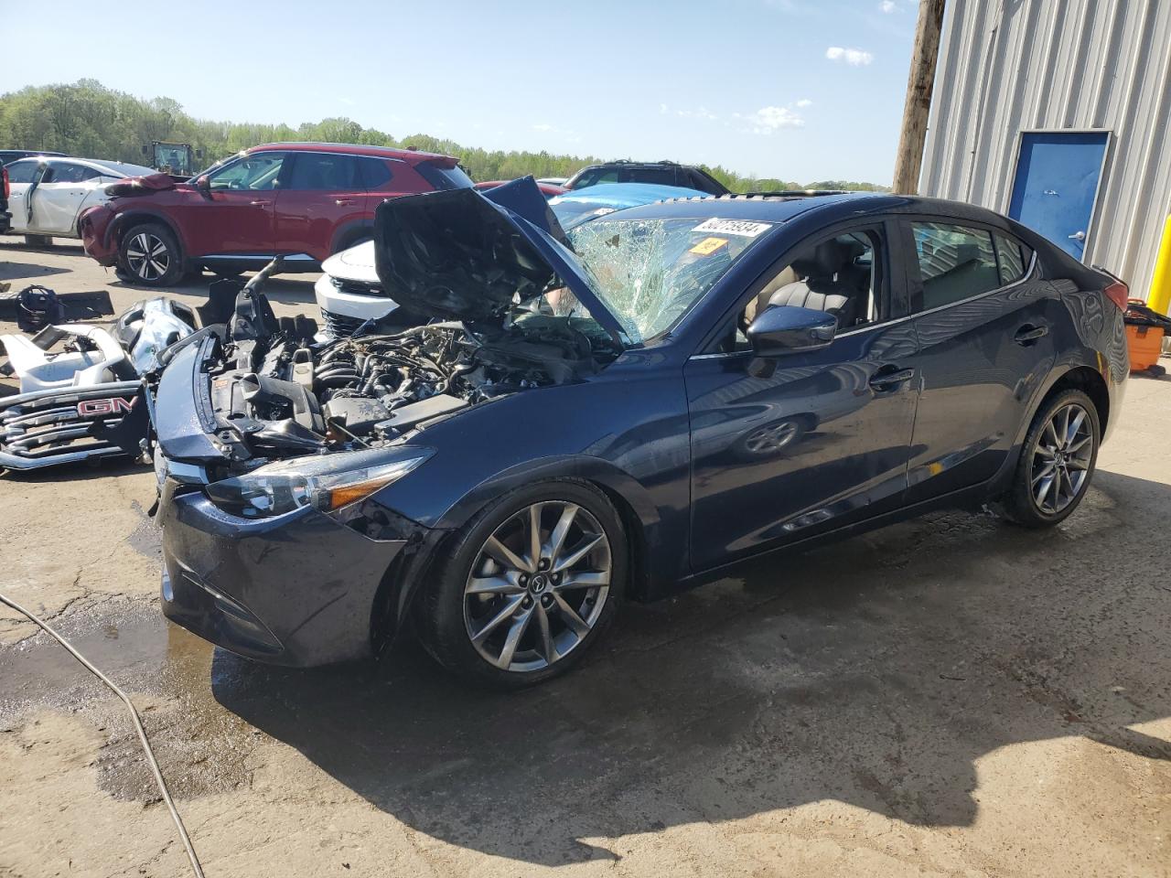 MAZDA 3 2018 3mzbn1v35jm262014