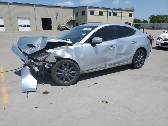 MAZDA 3 TOURING 2018 3mzbn1v39jm209512