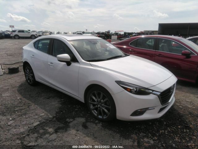 MAZDA 3 4-DOOR 2018 3mzbn1w31jm243717