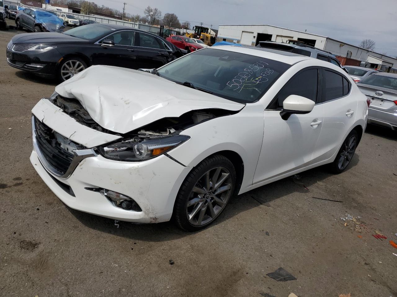 MAZDA 3 2018 3mzbn1w34jm158581